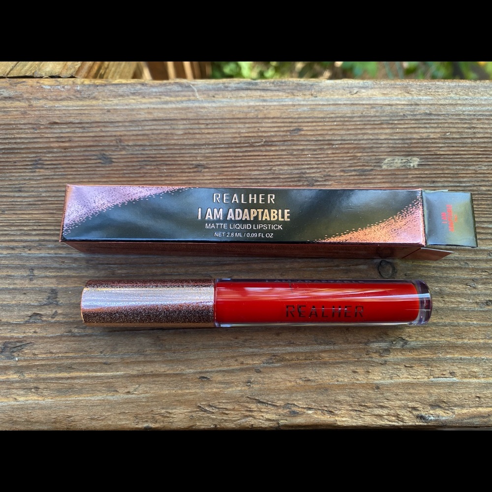 Realher I Am Adaptable lipstick